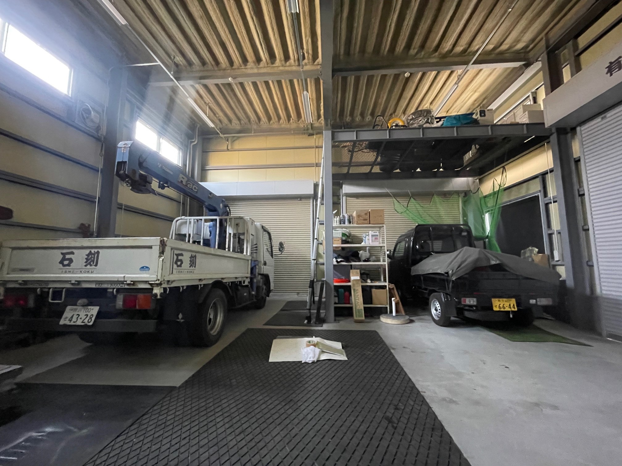 作業車・車庫